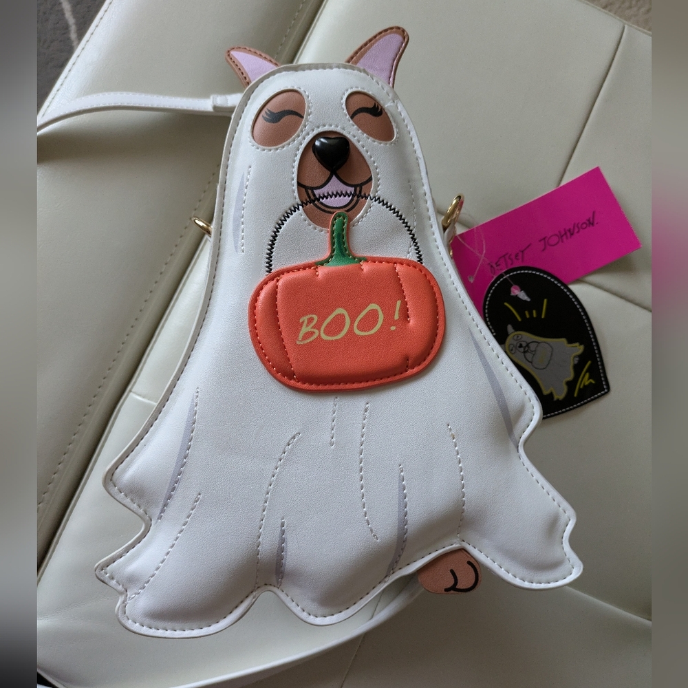 NWT Betsey Johnson Dog Kitch "Trick Or Treat Ghost "Glow in the dark Bag - Picture 2 of 16